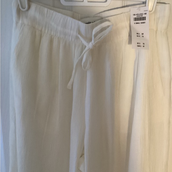 Abercrombie & Fitch Cream Wide Leg Pants High-Rise (PRICEDROP) - Picture 8 of 8